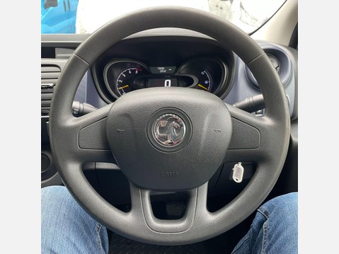 Vauxhall Vivaro 1.6 CDTi 2900 ecoFLEX Panel Van 5dr Diesel Manual L1 H1 Euro 5 (s/s) (90 ps 28