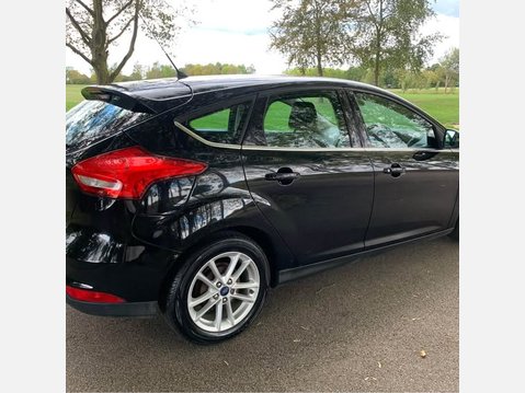 Ford Focus ZETEC 11