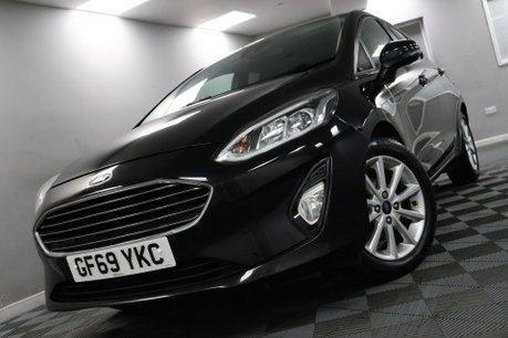 Ford Fiesta TITANIUM X 32