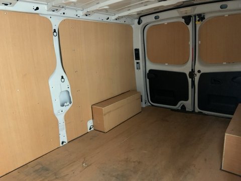 Nissan Primastar DCI TEKNA L2H1 11