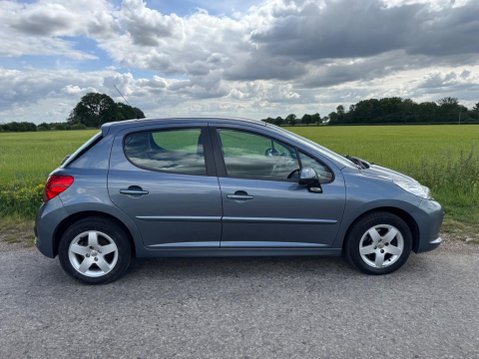 Peugeot 207 1.4 VTi Sport 5dr 29