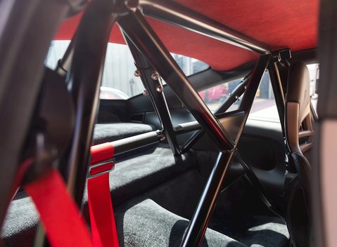 Porsche 911 (997) GT2 RS 14