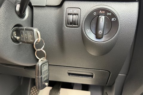 Volkswagen Golf Plus SE TDI - 16 SERVICES RECORDED- CAMBELT CHANGED - DETACHABLE TOWBAR 42