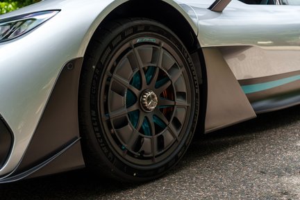 Mercedes-Benz AMG One 12