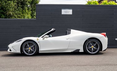 Ferrari 458 Speciale Aperta 3