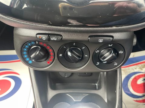 Vauxhall Corsa 1.4i ecoFLEX SRi Euro 6 3dr 28