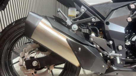 Lexmoto LXR 2023 1K 125CC SPORTS BIKE 1 OWNER LONG MOT 17