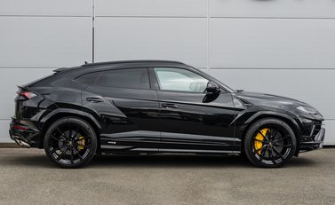 Lamborghini Urus S 3