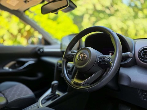 Toyota Yaris Cross 1.5 Yaris Cross Excel HEV Auto 5dr 13
