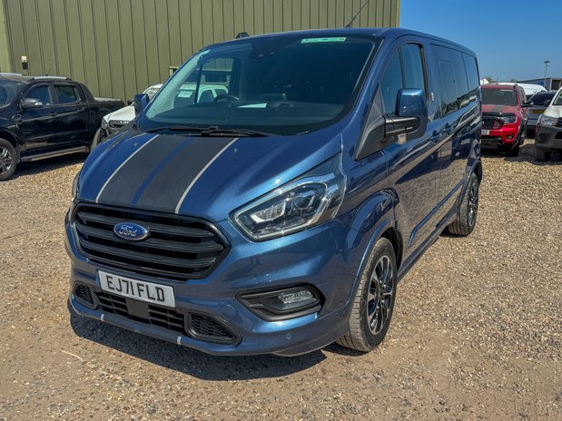 Ford Transit Custom AUTO Crew Cab SWB L1H1 320 Sport Air Con Camera Nav NO VAT SELECT 3