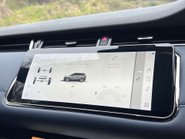 Land Rover Range Rover Evoque 1.5 Range Rover Evoque R-Dynamic SE P300e Auto 4WD 5dr 30