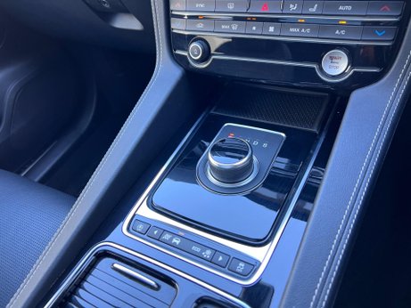 Jaguar F-Pace 2.0 D180 R-Sport Auto AWD Euro 6 (s/s) 5dr 72