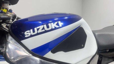 Suzuki GSX-R GSXR 750 2003 K3 25K NEEDS TIDY PROJECT 750CC SPORTS BIKE 24