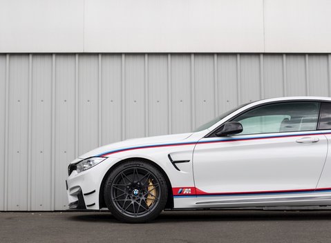 BMW M4 DTM Champion Edition 37
