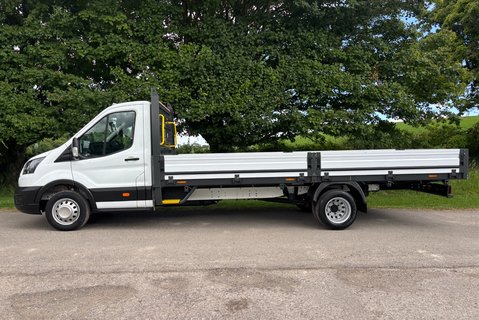 Ford Transit 350 Drw L5 130 ps Dropside Truck - 5.2m Internal Length 7