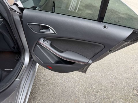Mercedes-Benz CLA Class 2.1 CLA 220 AMG Sport CDi Auto 4dr 18