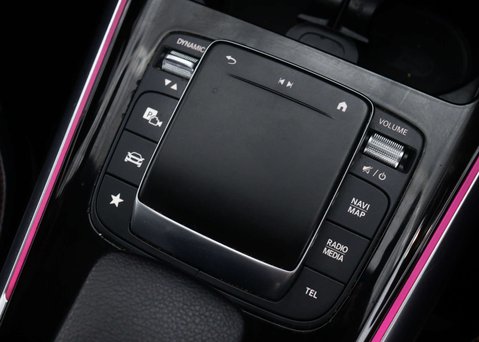 Mercedes-Benz GLA 1.3 GLA 180 AMG Line Premium Auto 5dr 32