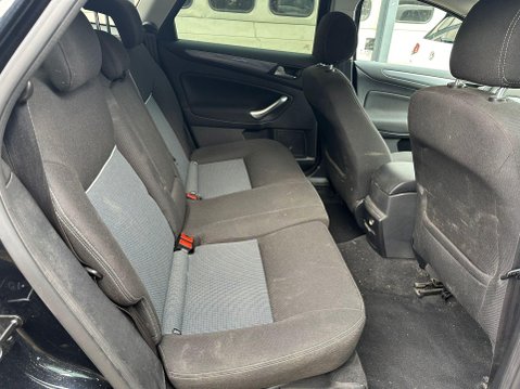 Ford Mondeo 2.0 TDCi Zetec Euro 5 5dr 18