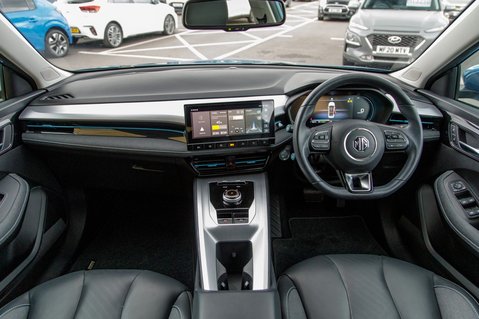 MG MG5 TROPHY 3