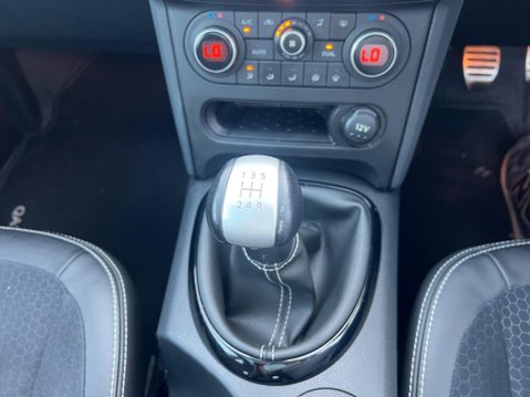 Nissan Qashqai 1.6 360 2WD Euro 5 5dr 36