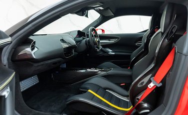 Ferrari SF90 Stradale 9