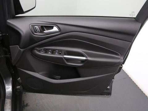 Ford Kuga 1.5T EcoBoost ST-Line X Auto AWD Euro 6 (s/s) 5dr 19