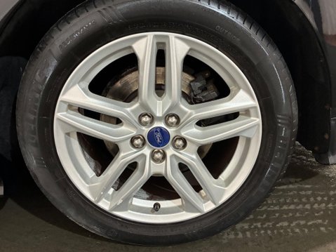 Ford S-Max 2.0 TDCi Titanium Sport Euro 6 (s/s) 5dr 35