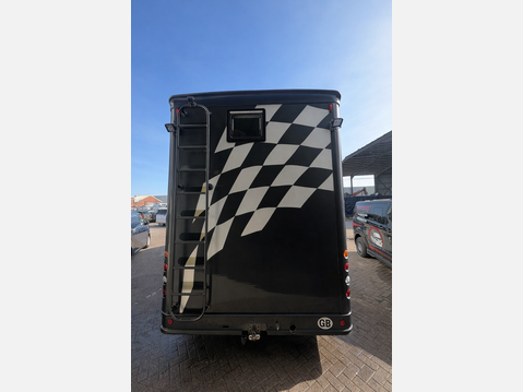 Iveco Eurocargo RACE TRUCK RACE VAN MOTORHOME 6 BERTH 4