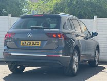 Volkswagen Tiguan 2.0 TSI SEL SUV 5dr Petrol DSG 4Motion Euro 6 (s/s) (190 ps) 5