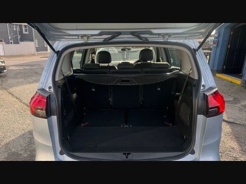 Vauxhall Zafira EXCLUSIV 7
