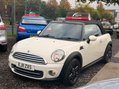Mini Convertible 1.6 Cooper 2dr 5