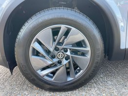 Nissan Qashqai 1.3 Qashqai Acenta Premium DiG-T MHEV 5dr 13
