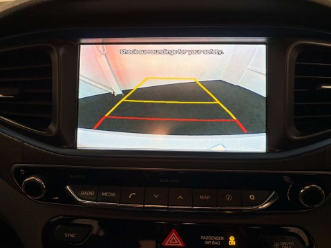 Hyundai IONIQ 1.6 IONIQ Premium FHEV Semi-Auto 5dr 26