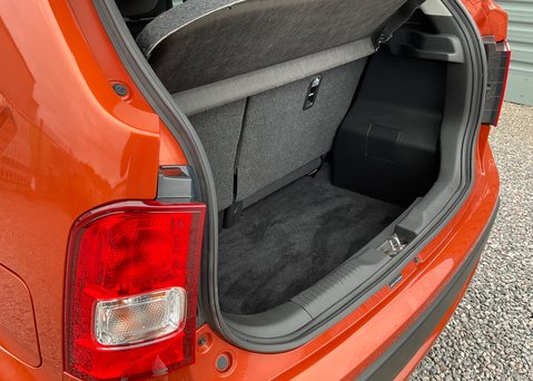 Suzuki Ignis SZ-T DUALJET 16