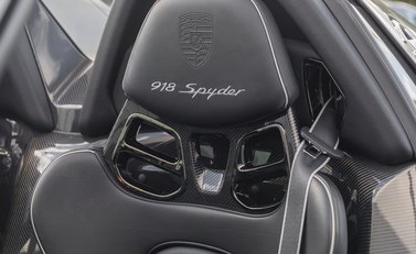 Porsche 918 Spyder 15