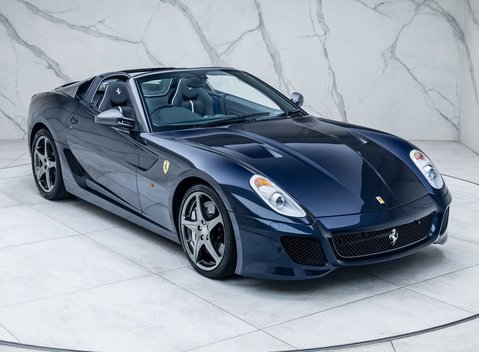 Ferrari 599 SA Aperta 9