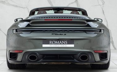 Porsche 911 Turbo S Cabriolet (992) 26