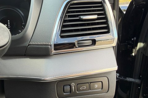 Volvo XC90 RECHARGE T8 R-DESIGN AWD -  PLUG IN HYBRID - CARPLAY -ADAPTIVE CRUISE 30