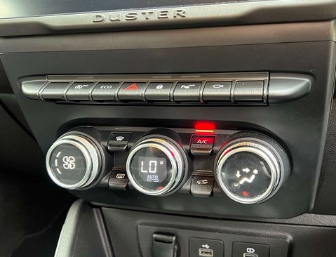 Dacia Duster 1.3 Duster Prestige TCe 4x2 5dr 29