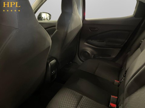 Nissan Juke 1.0 DIG-T Acenta Premium SUV 5dr Petrol DCT Auto Euro 6 (s/s) (114 ps) 20
