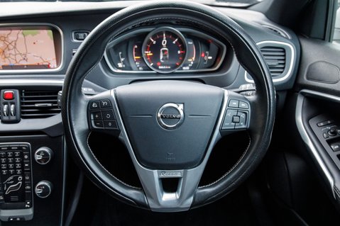 Volvo V40 D2 R-DESIGN EDITION 20