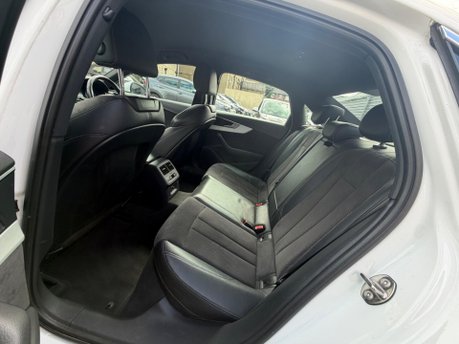 Audi A4 TFSI S LINE 10
