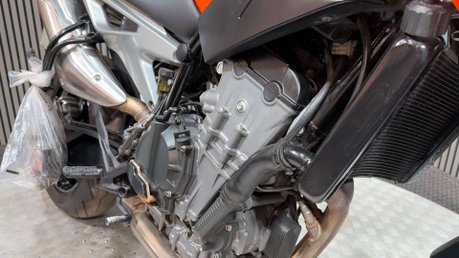 KTM Duke 2018 33K SPARES OR REPAIR PROJECT BIKE 790CC NAKED 14
