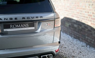 Land Rover Range Rover Sport 5.0 SVR 25