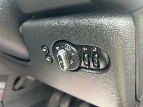 Mini Hatch 1.5 Cooper Euro 6 (s/s) 5dr 32