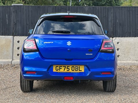 Suzuki Swift ULTRA 8