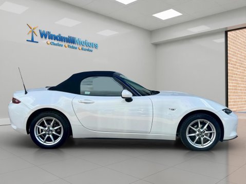 Mazda MX-5 1.5 SKYACTIV-G SE Euro 6 2dr 3