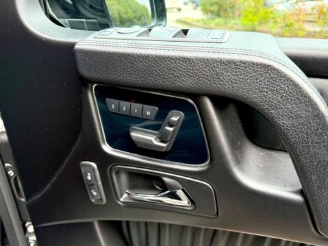 Mercedes-Benz G Class 5.5 G63 V8 BiTurbo AMG SUV 5dr Petrol SpdS+7GT 4WD Euro 5 (s/s) (544 ps) 22