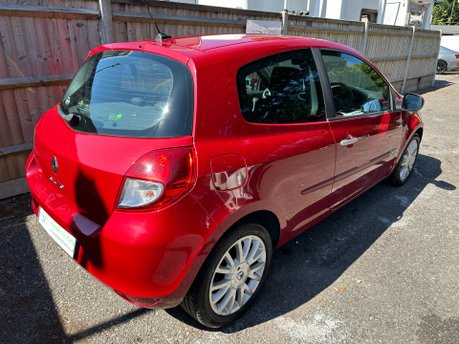Renault Clio 1.2 DYNAMIQUE TOMTOM 16V 3 Dr 4