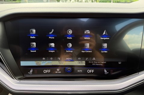 Volkswagen Touareg V6 BLACK EDITION TSI - DEMO +1 OWNER - FULL VW SERVICE HISTORY 54